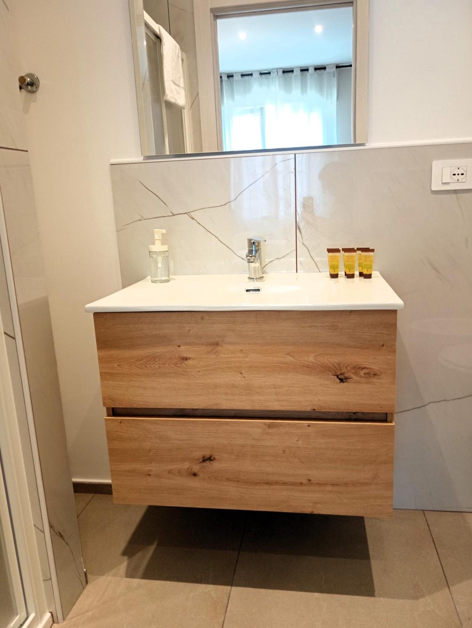 Mile Rooms Bari Exterior foto